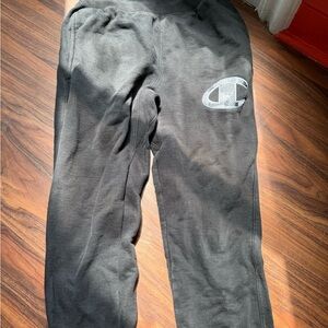 Champion Reverse Weave Black Sweatpants – Size Small